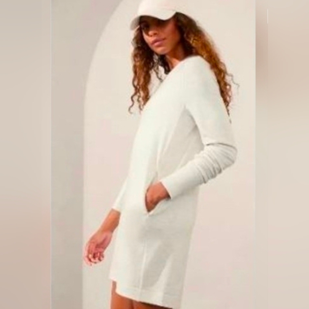 Athleta Light Heather Grey Coaster Luxe Dress, SMALL, NWT